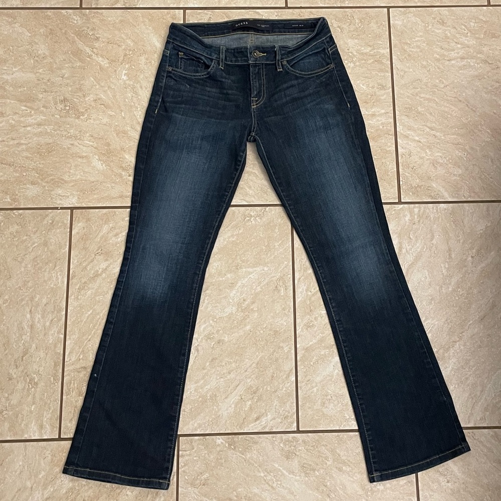 Guess mid rise bootcut dark wash jean size 28